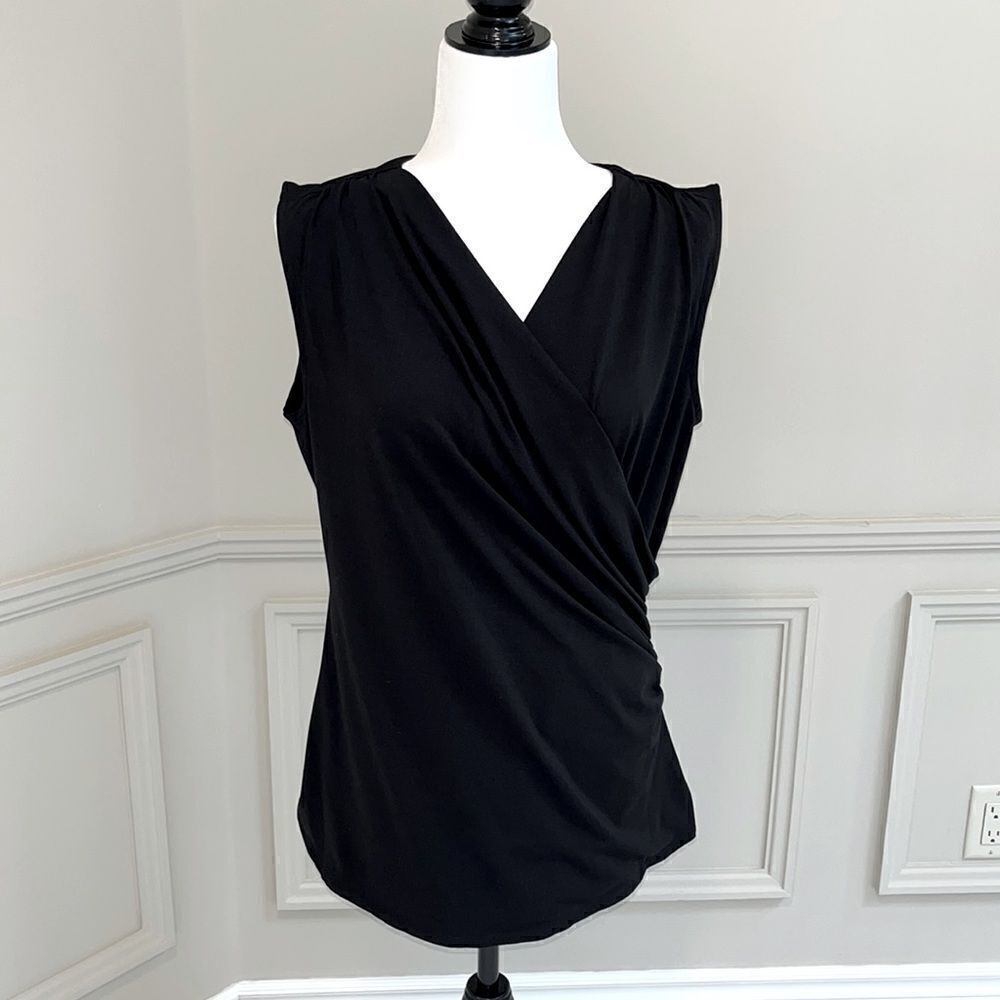 Larry Levine Black Sleeveless top Size L